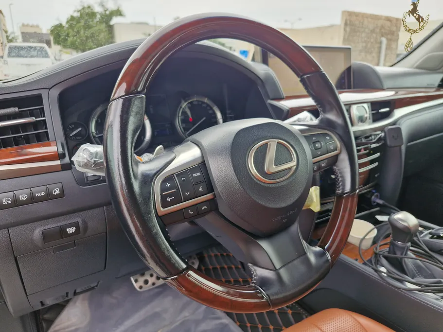 لكزس LX 570 S Sport 2021 