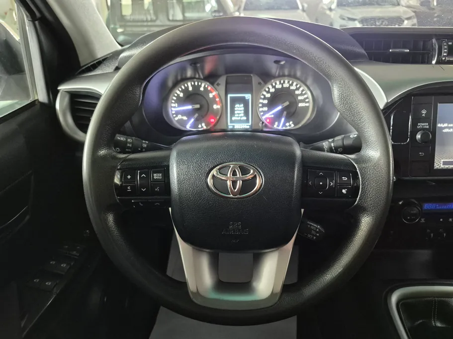 تويوتا هايلكس SGLX 4X4 MT DSL 2022 