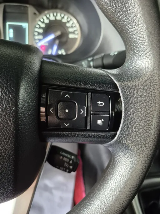 تويوتا هايلكس SGLX 4X4 MT DSL 2022 