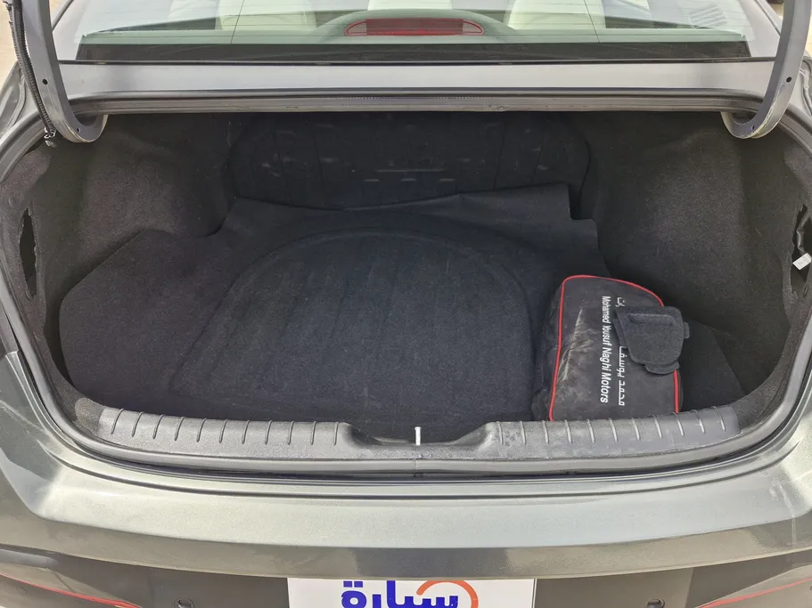 2024 Hyundai Elantra Fleet 