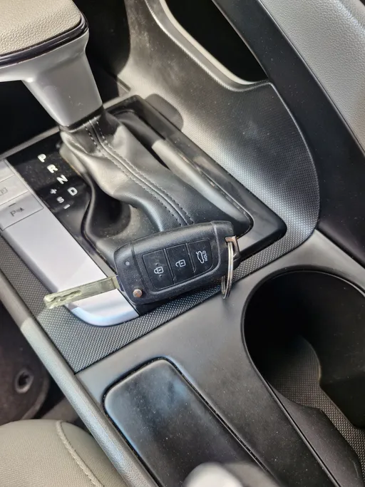 2024 Hyundai Elantra Fleet 