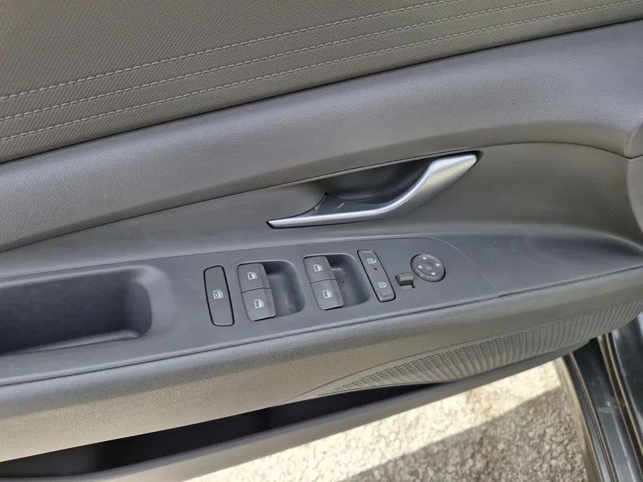 2024 Hyundai Elantra Fleet 