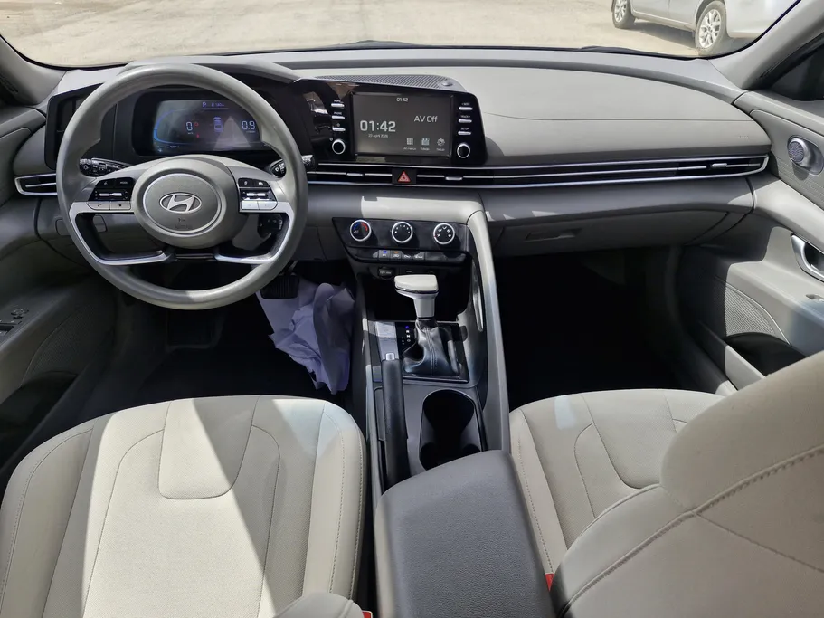 2024 Hyundai Elantra Fleet 