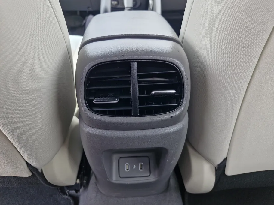 2024 Hyundai Elantra Fleet 