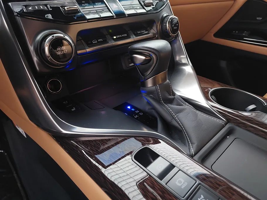 لكزس LX 600 BB Elite 2025 