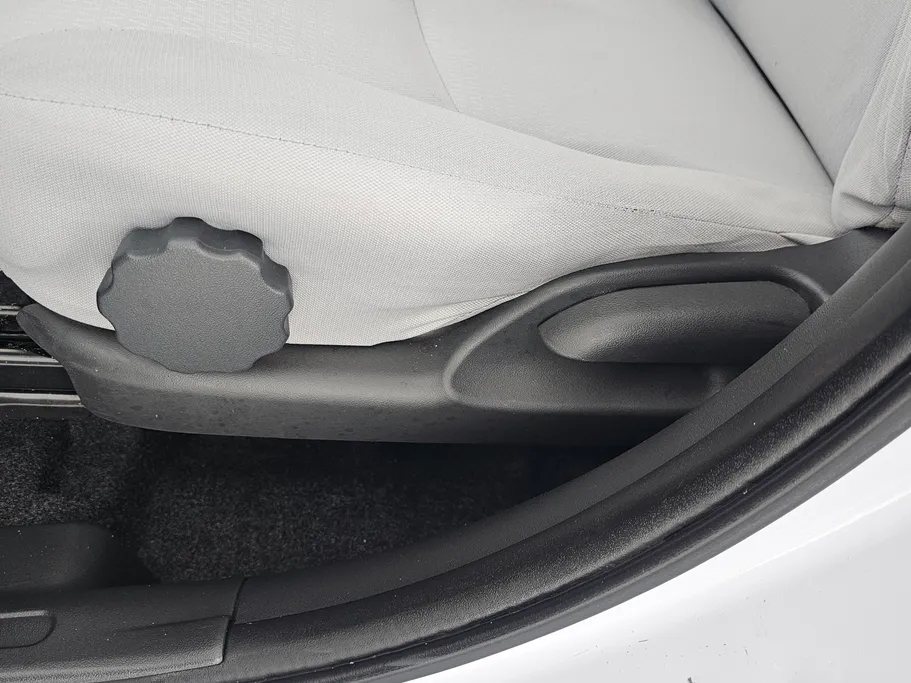 2021 Mitsubishi Attrage GLX LL 