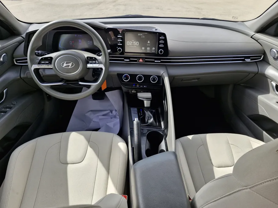 2024 Hyundai Elantra Fleet 