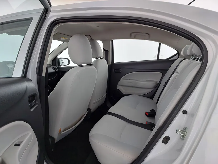 2021 Mitsubishi Attrage GLX LL 