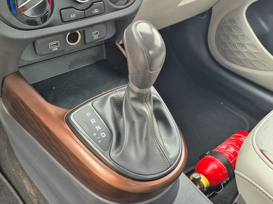 هيونداي Grand i10 فلييت 2024 