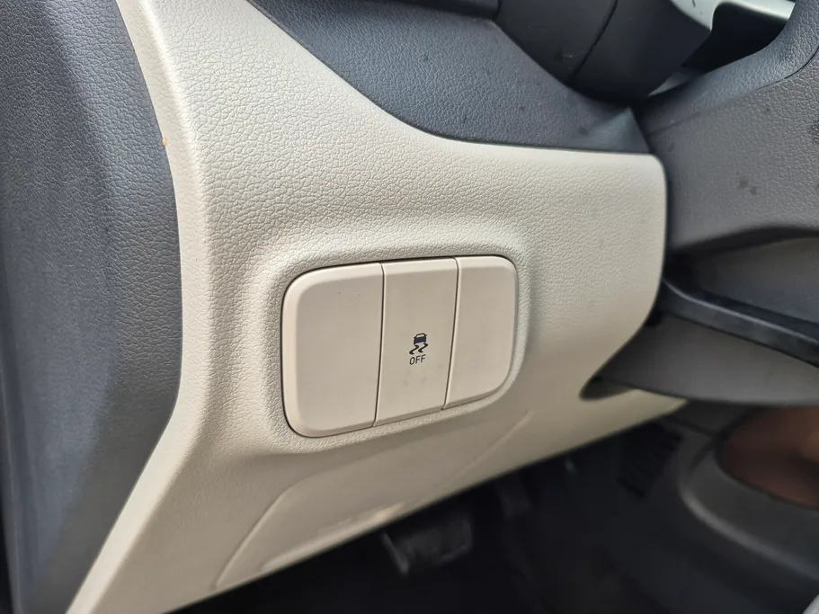 هيونداي Grand i10 فلييت 2024 