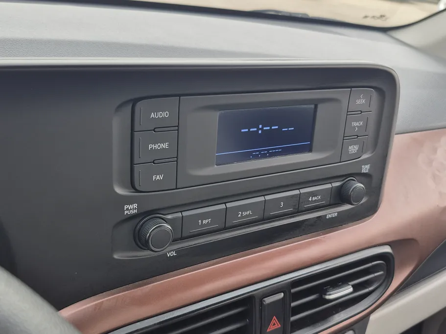 هيونداي Grand i10 فلييت 2024 