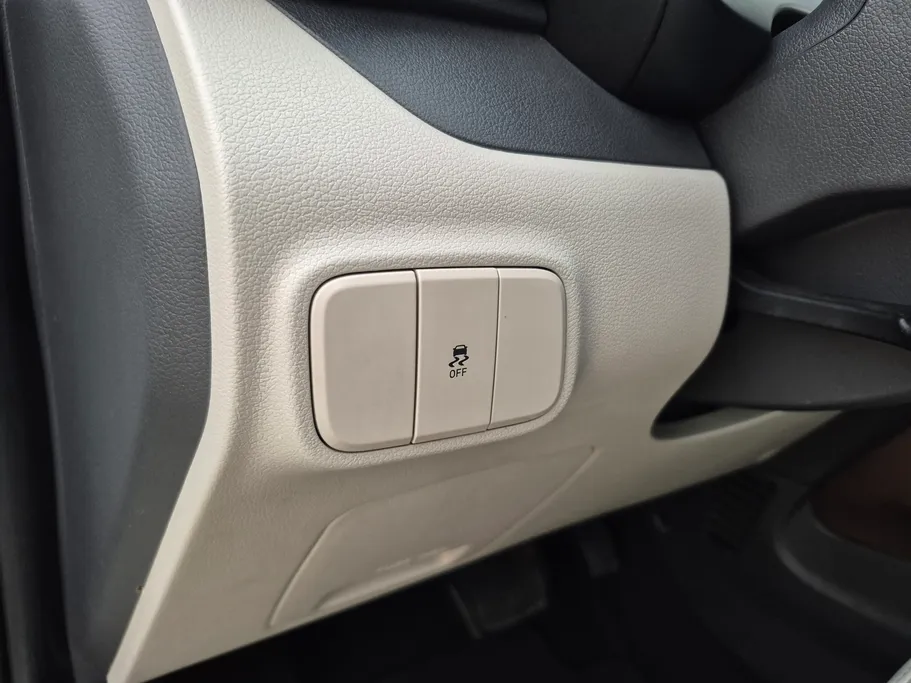 هيونداي Grand i10 فلييت 2024 