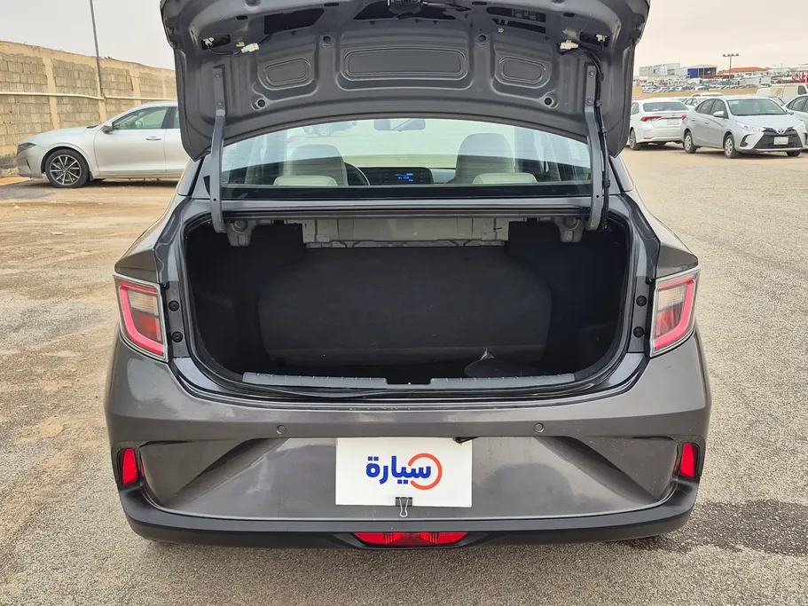 هيونداي Grand i10 فلييت 2024 