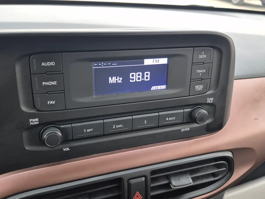 هيونداي Grand i10 فلييت 2024 