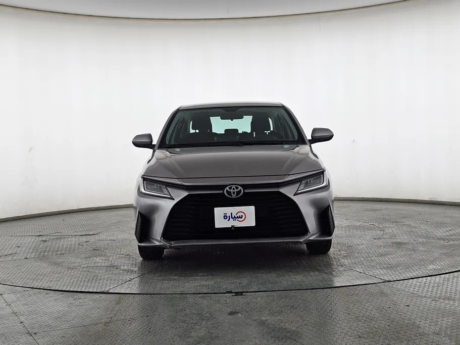 2023 Toyota Yaris  Y 