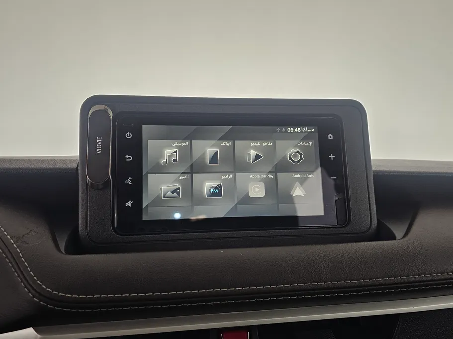 2023 Toyota Yaris  Y 