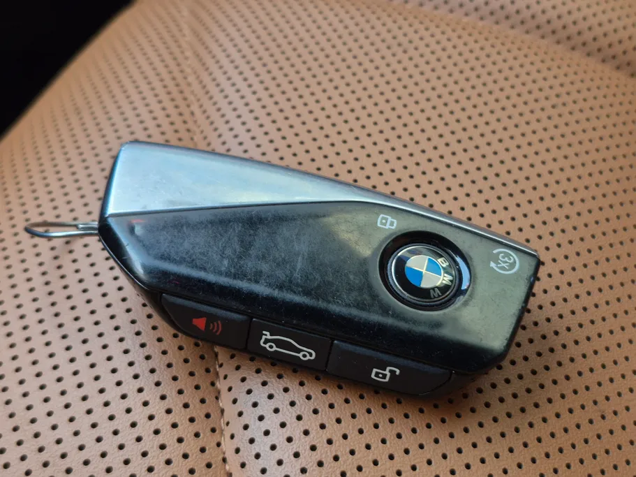 2023 BMW 7 Series 740 i 