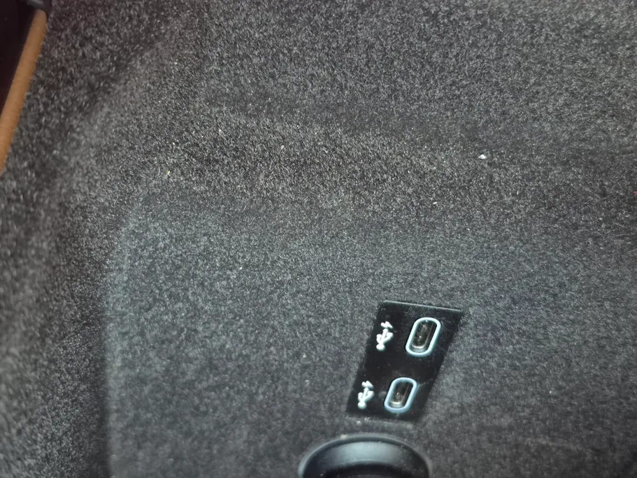 2023 BMW 7 Series 740 i 