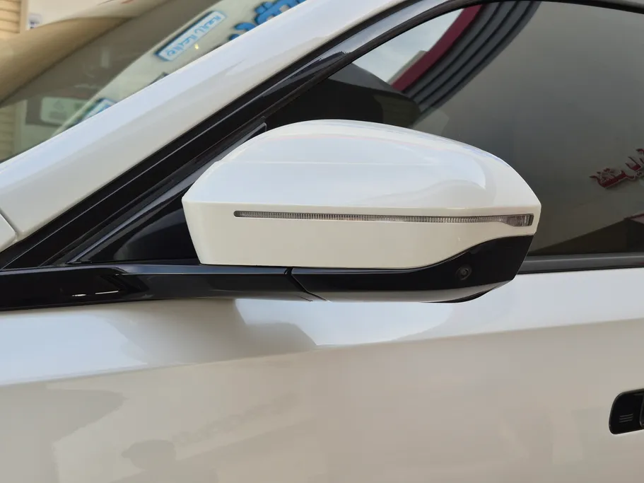 2023 BMW 7 Series 740 i 