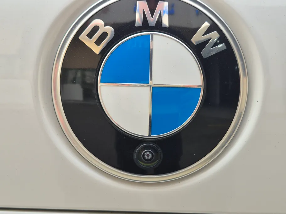 2023 BMW 7 Series 740 i 