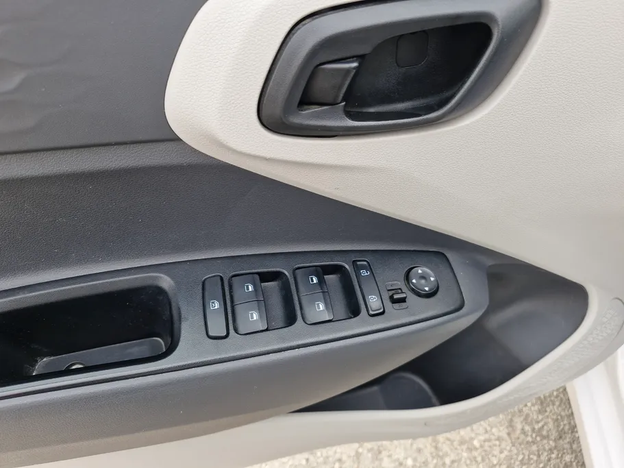 2024 Hyundai Grand i10 Fleet 