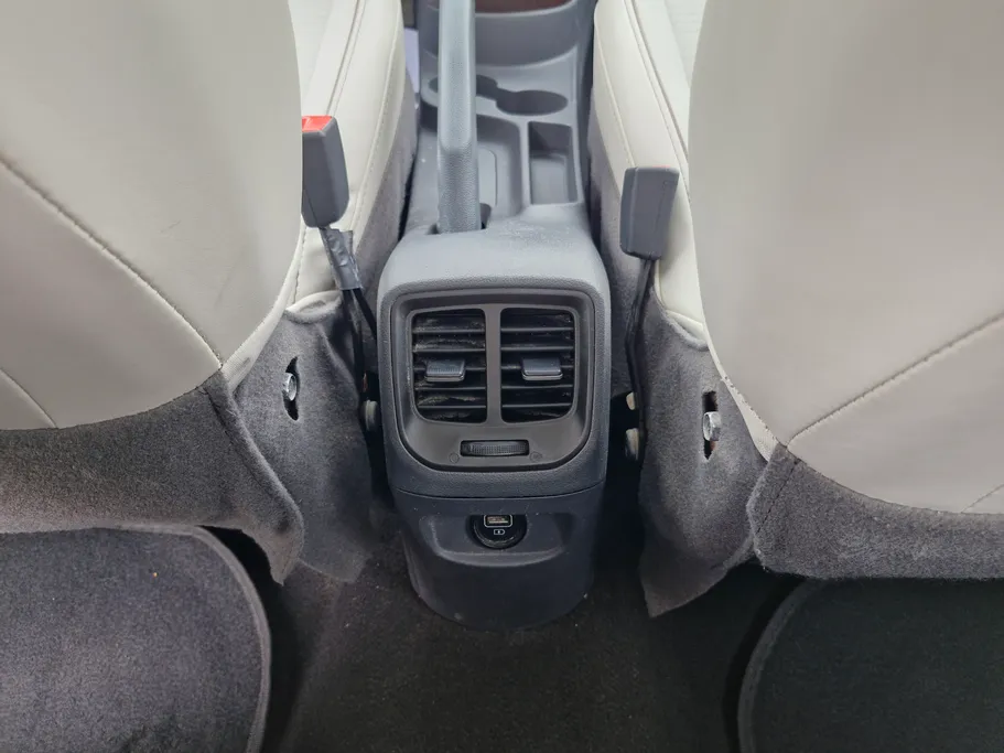 2024 Hyundai Grand i10 Fleet 