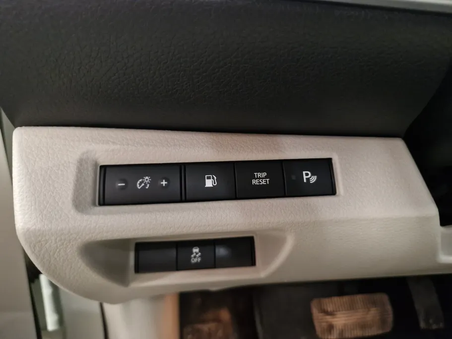 2023 Nissan Xterra SE 