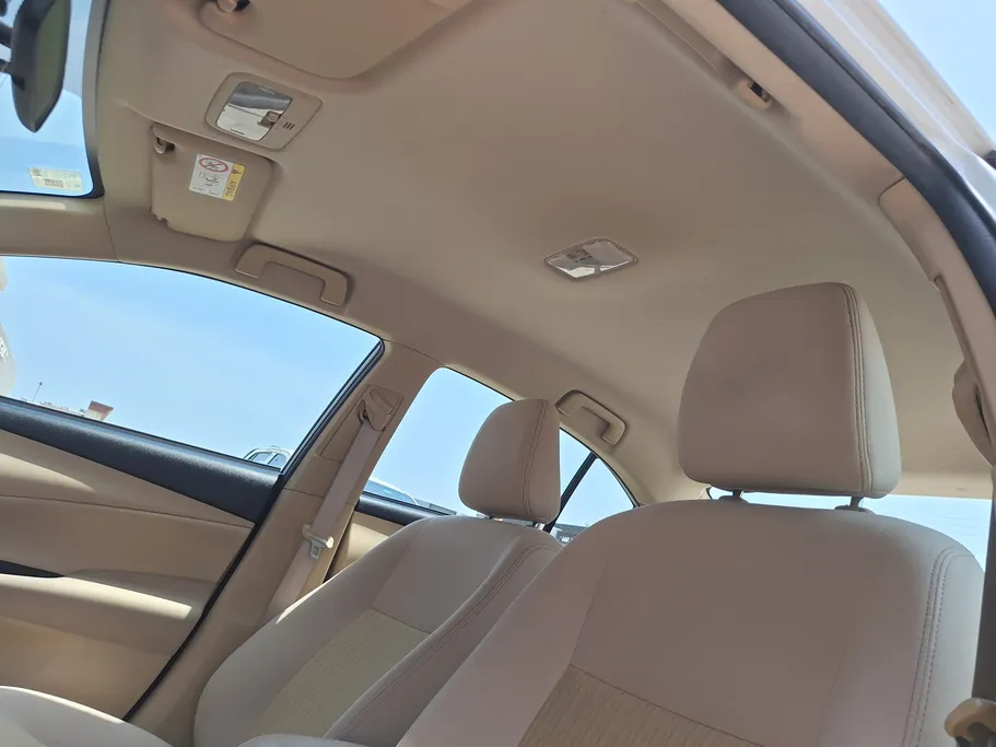 تويوتا يارس Y 2022 