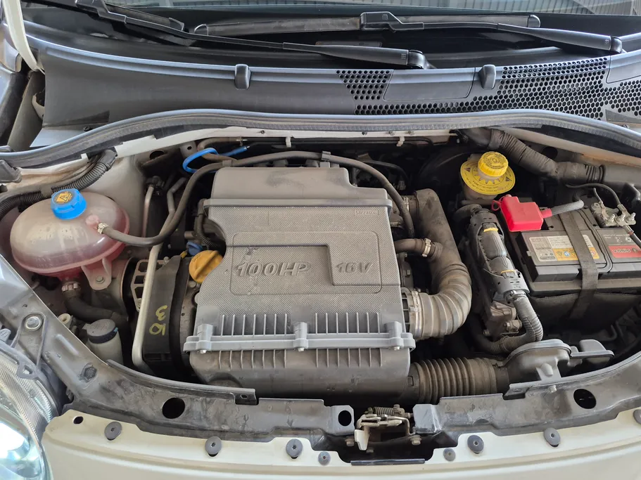 2024 Fiat 500 Hatchback 