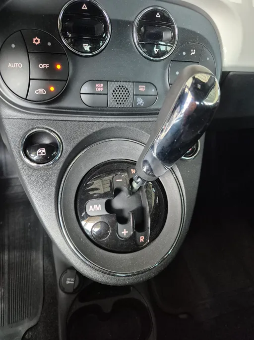 2024 Fiat 500 Hatchback 