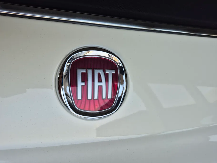 2024 Fiat 500 Hatchback 