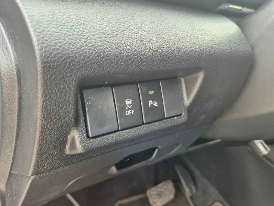 سوزوكي ارتيجا GLX 2025 