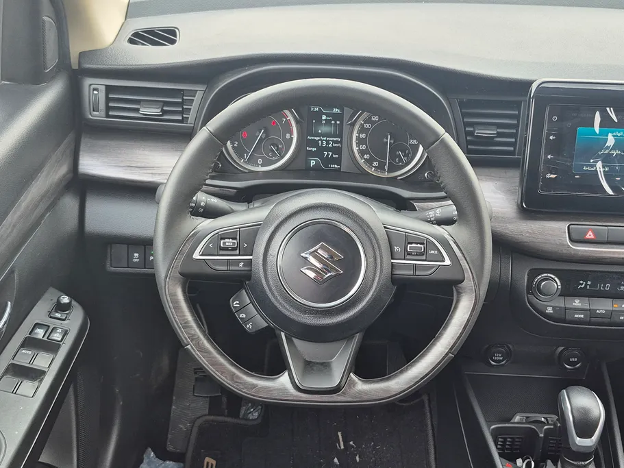 سوزوكي ارتيجا GLX 2025 