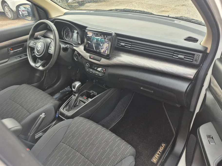 سوزوكي ارتيجا GLX 2025 