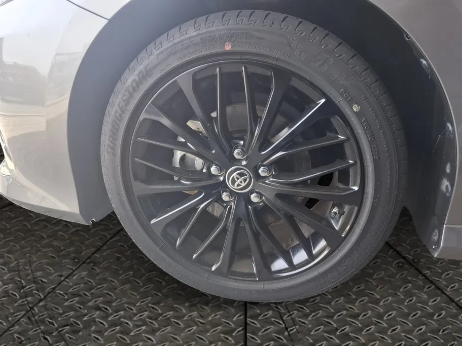 تويوتا كامري GRANDE HEV 2024 