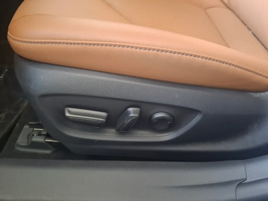 تويوتا كامري GRANDE HEV 2024 