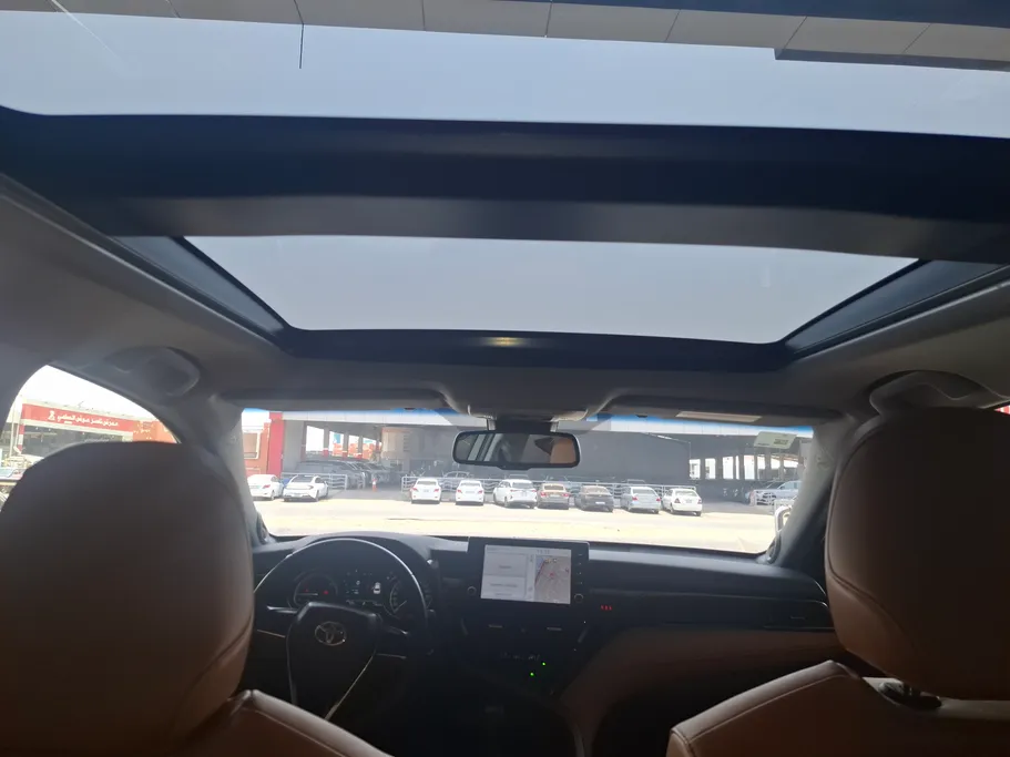 تويوتا كامري GRANDE HEV 2024 