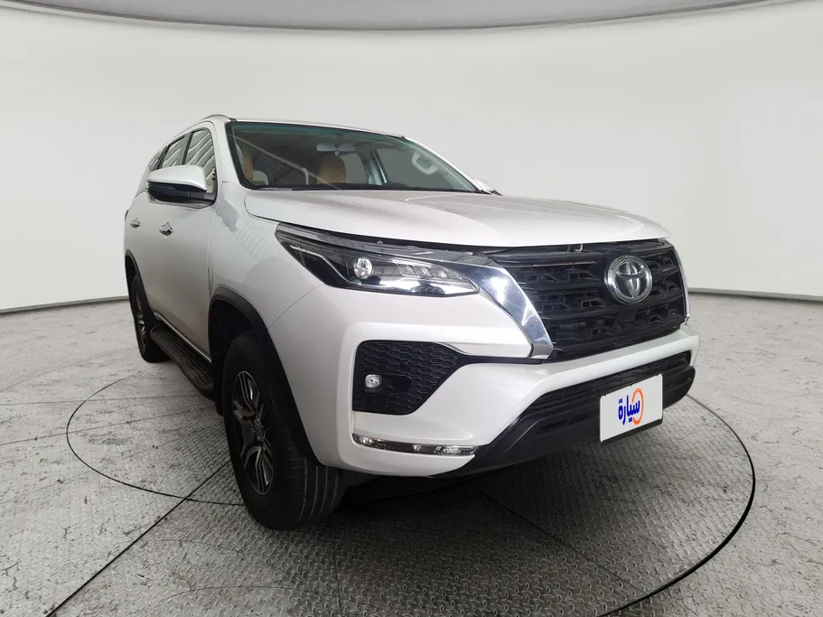 2023 Toyota Fortuner VX 
