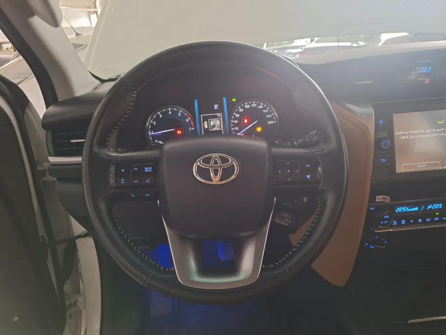2023 Toyota Fortuner VX 