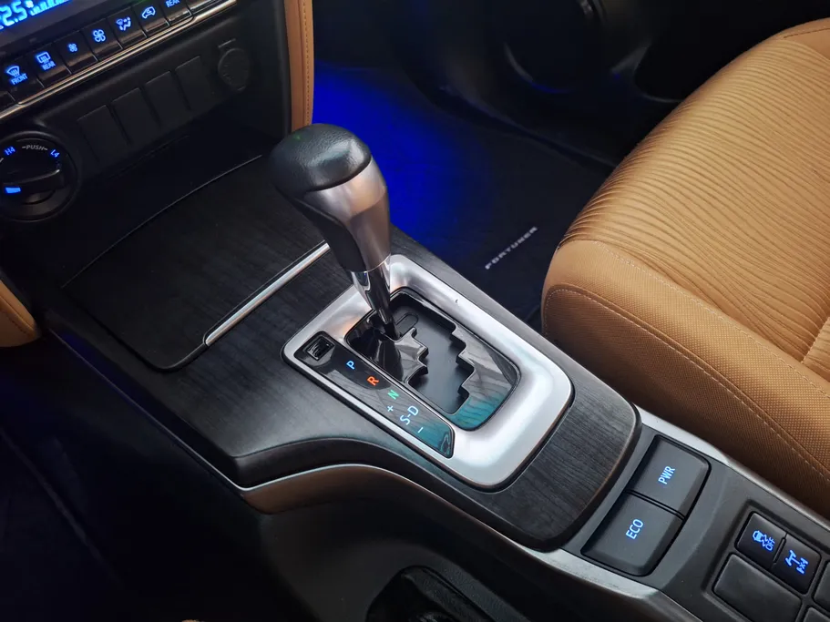 2023 Toyota Fortuner VX 