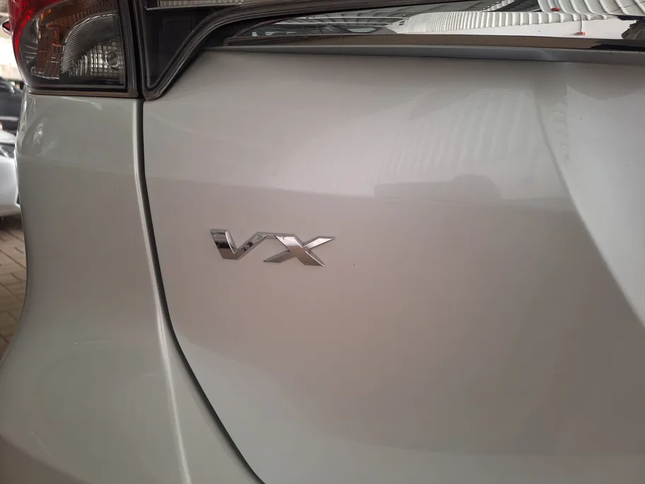 2023 Toyota Fortuner VX 