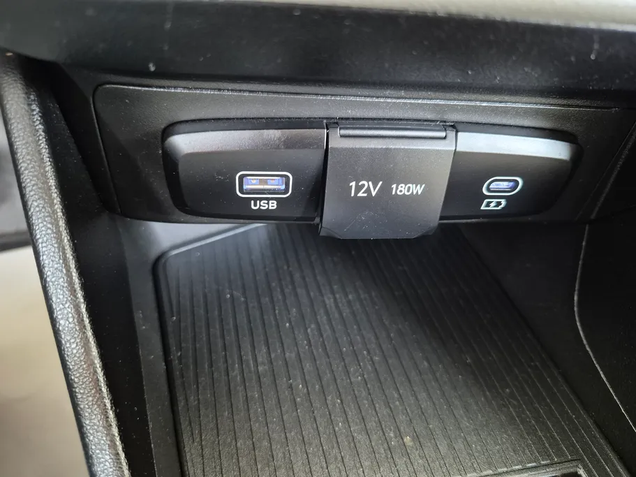 2024 Hyundai Accent Fleet 