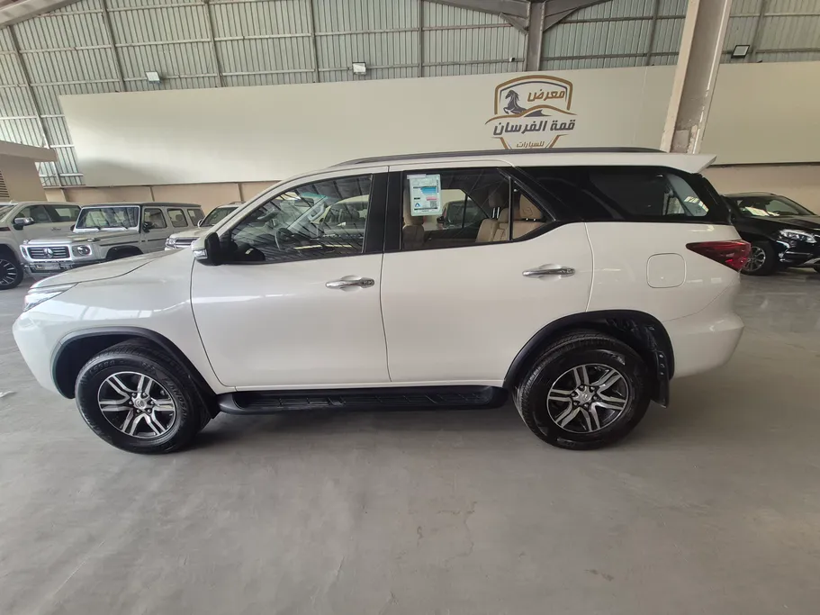 تويوتا فورتشنر GX 2022 