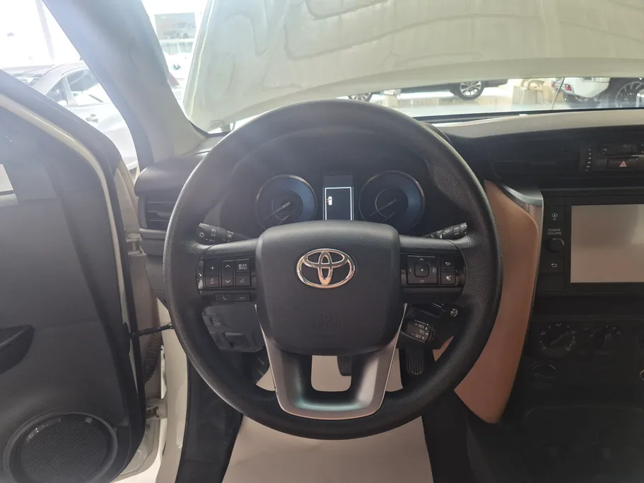 تويوتا فورتشنر GX 2022 