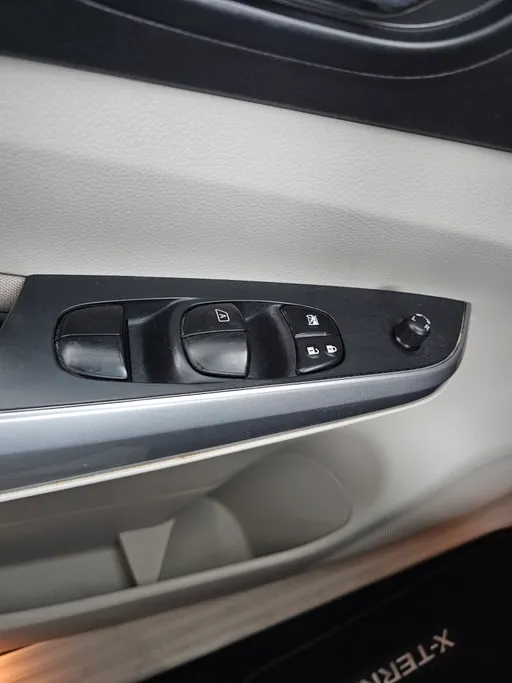 نيسان اكستيرا SE 2023 