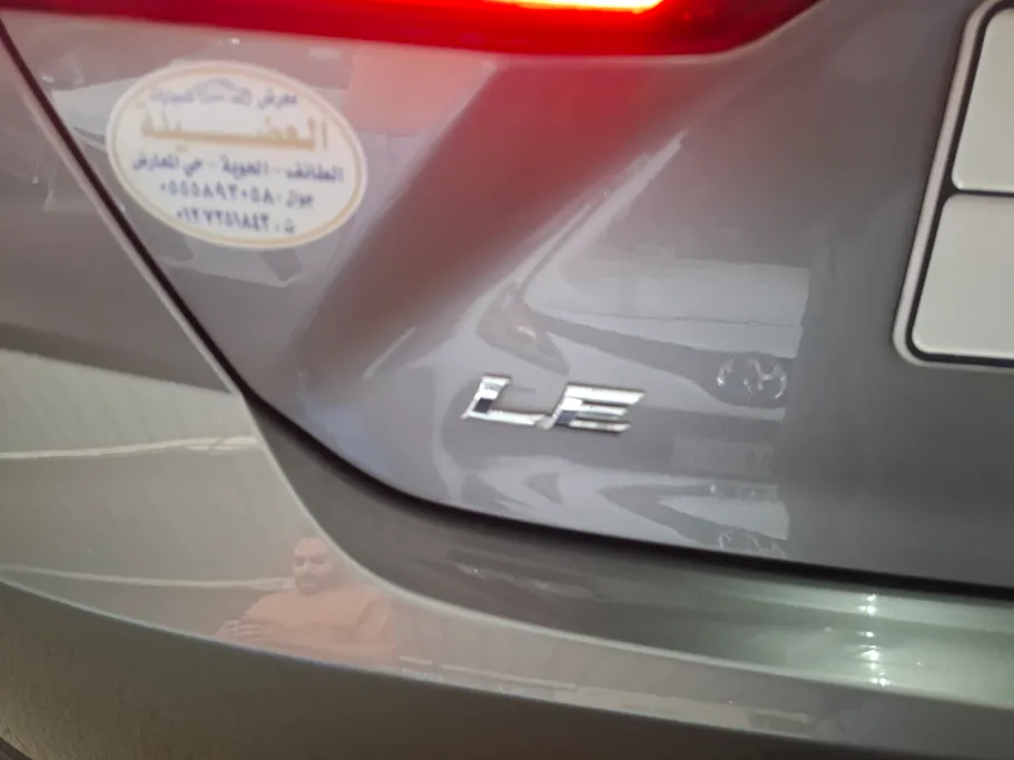 تويوتا كامري LE 2025 