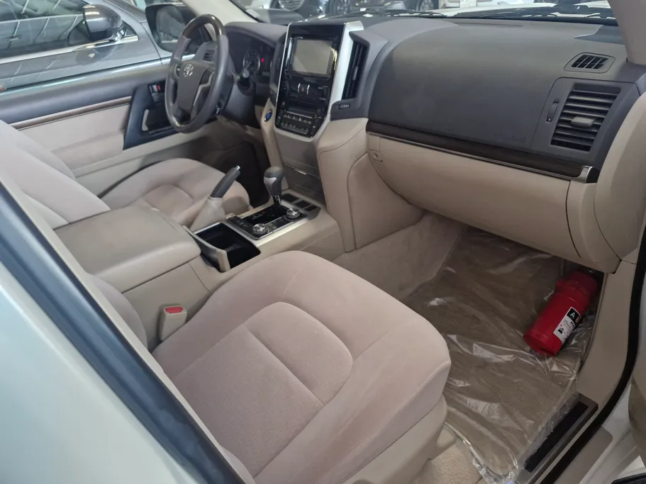 تويوتا لاندكروزر GXR2 2021 