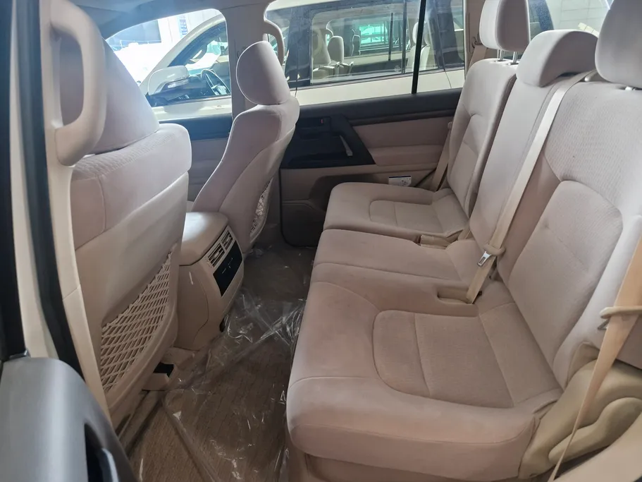 تويوتا لاندكروزر GXR2 2021 