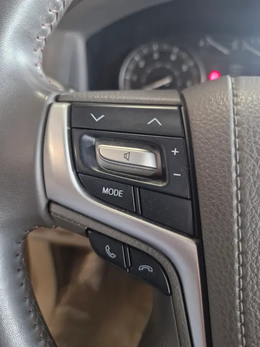 تويوتا لاندكروزر GXR2 2021 