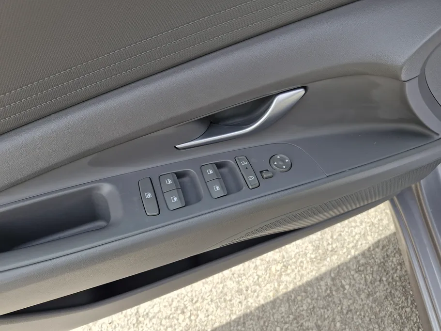 2024 Hyundai Elantra Fleet 